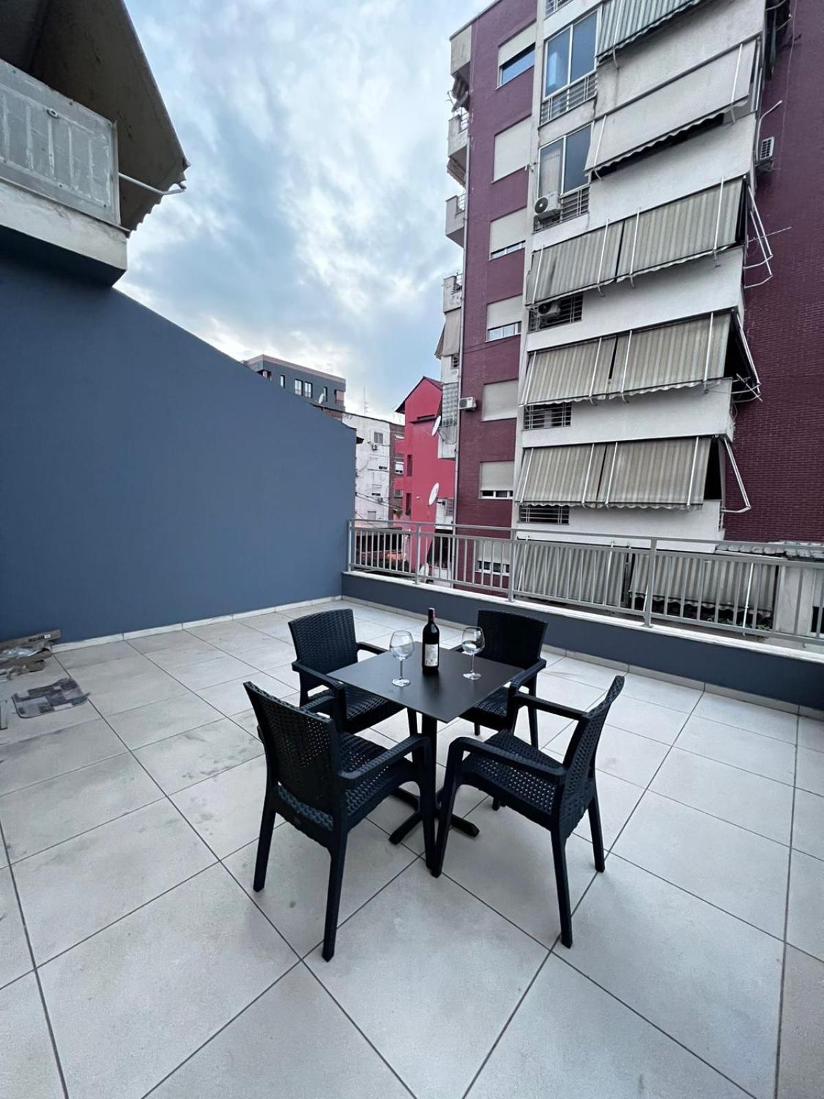 New Baazar Terrace Apartman Tirana