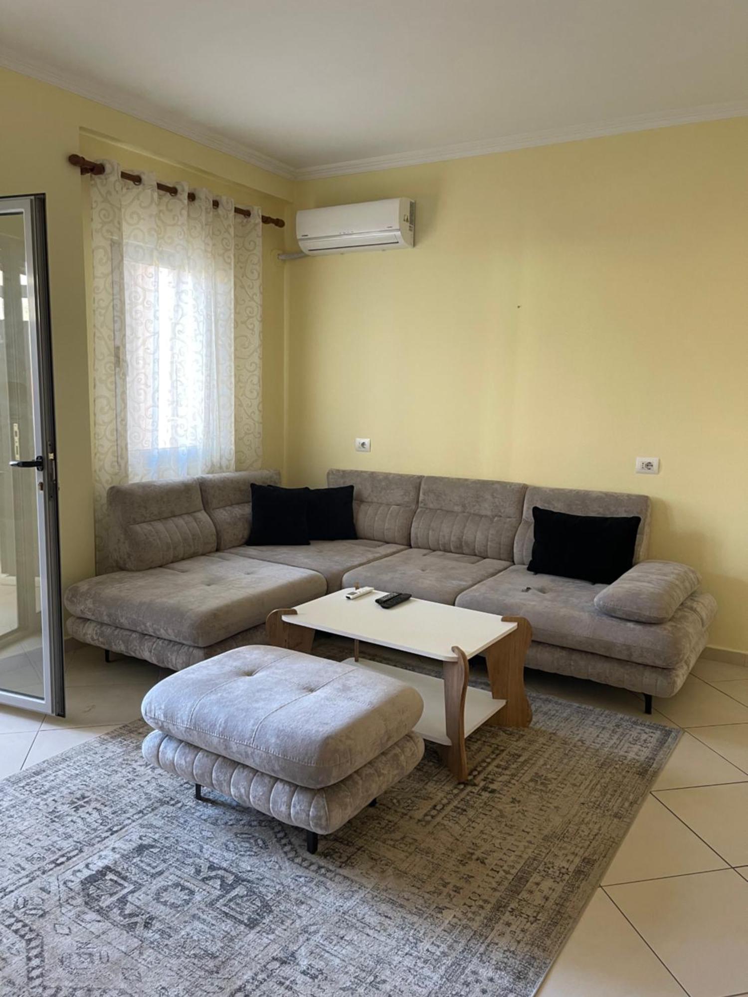 New Baazar Terrace Apartman Tirana